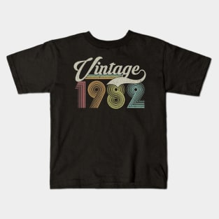 38 Years Old Vintage Retro Classic 1982 38th Birthday Gifts Kids T-Shirt